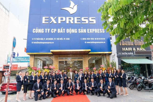 Express - Top 3 đại lý phân phối chính thức xuất sắc của CĐT Novaland 2020-1